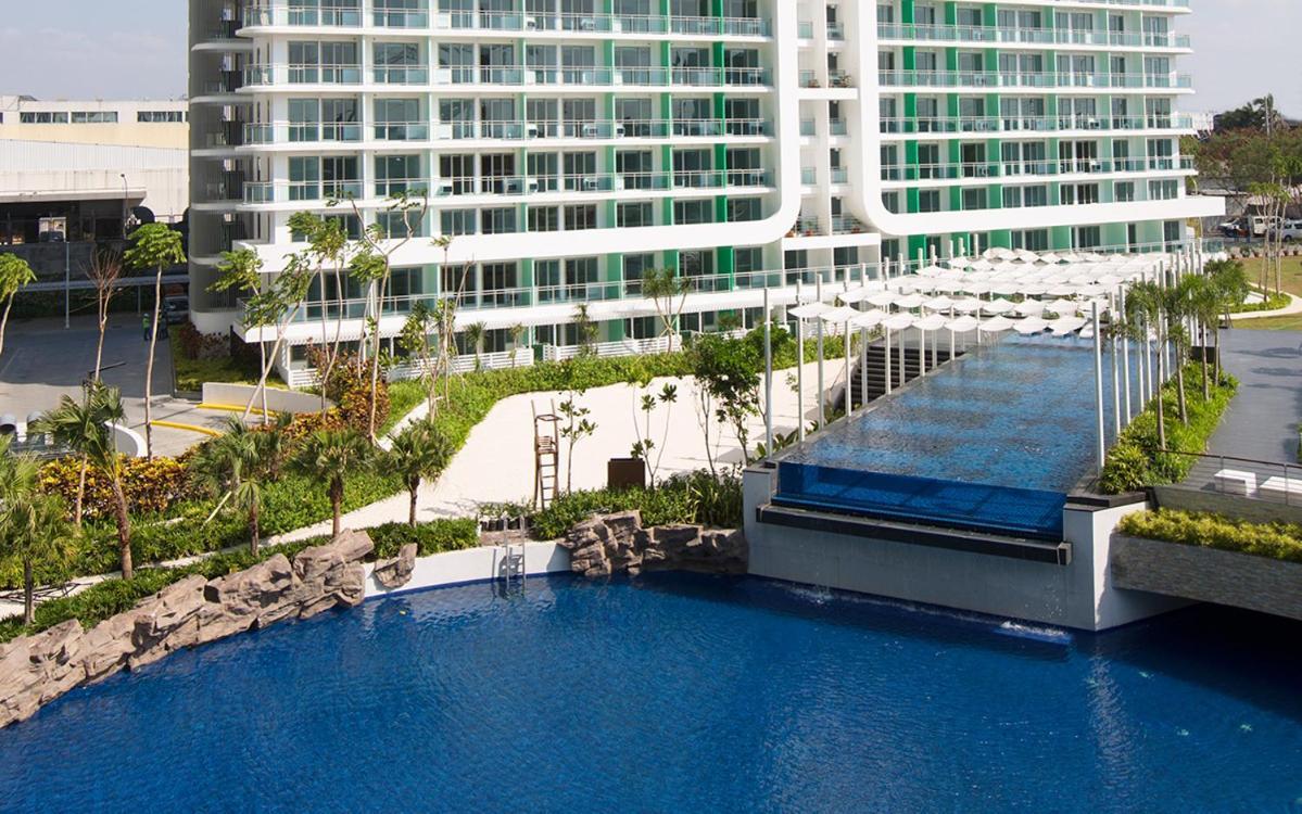 Azure C5 Man-Made Beach Balcony Multiple Units Manila Kültér fotó